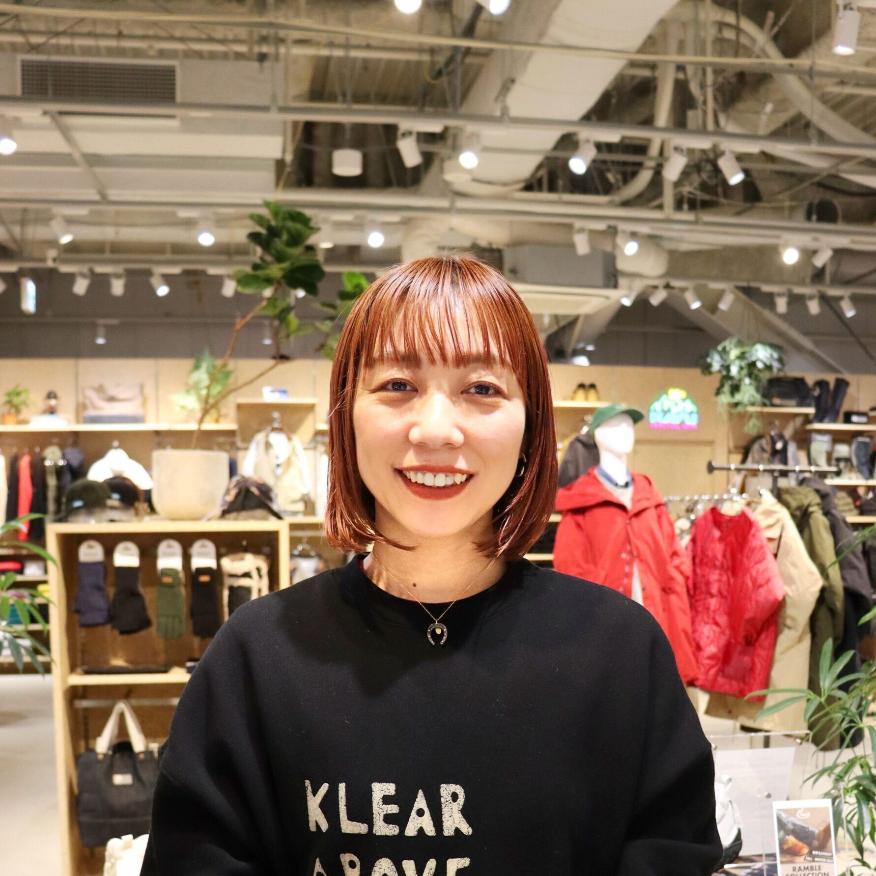子育てと両立しながら、大好きな接客とこだわりのギアに囲まれて働く毎日。